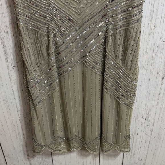 Adrianna Papell Gold Sequin Midi dress size 8 - Picture 5 of 14